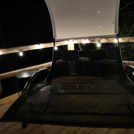 Luxury tent La Bulle